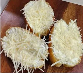Butter Cream Keju dari katalog Roti Gendut
