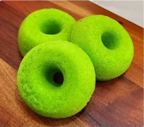 Donut Kukus Pandan dari katalog Roti Gendut