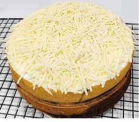 Round Cheesy Cake dari katalog Roti Gendut